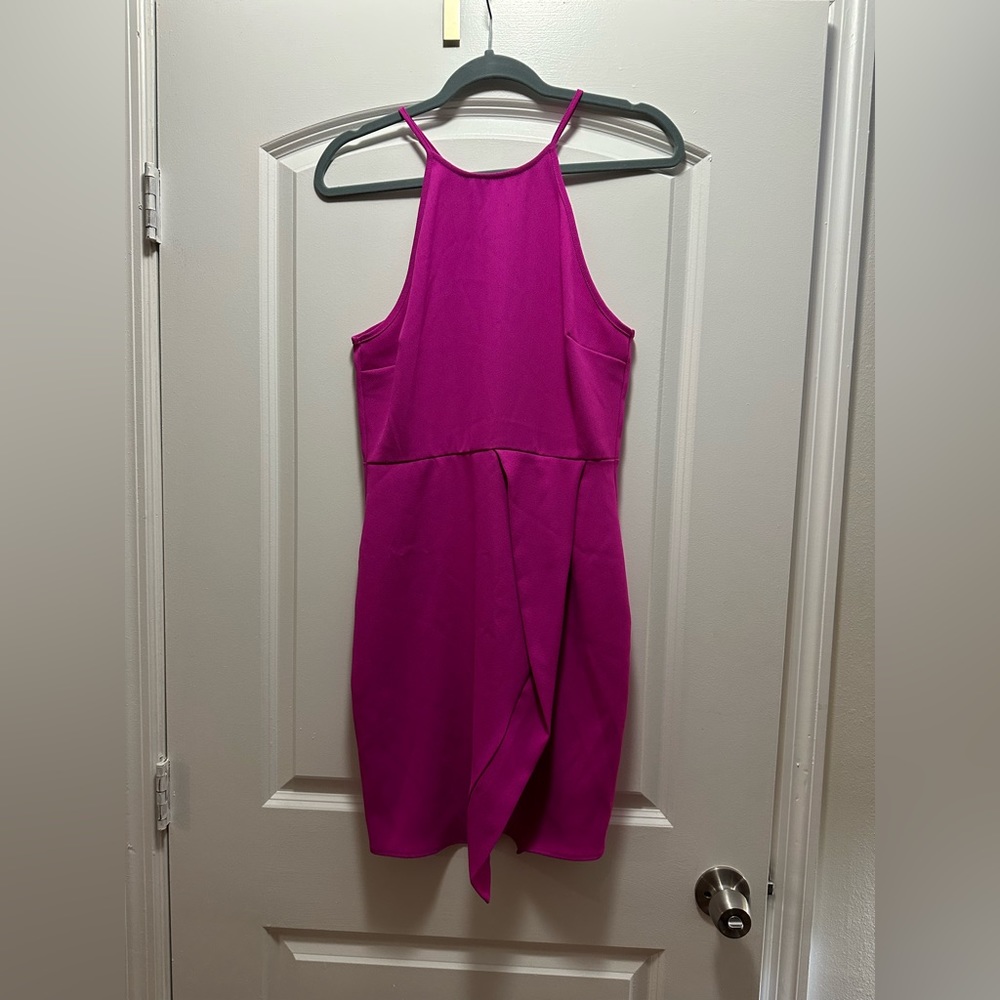 Everly Magenta / fuchsia high neck tulip dress. Size medium from local boutique